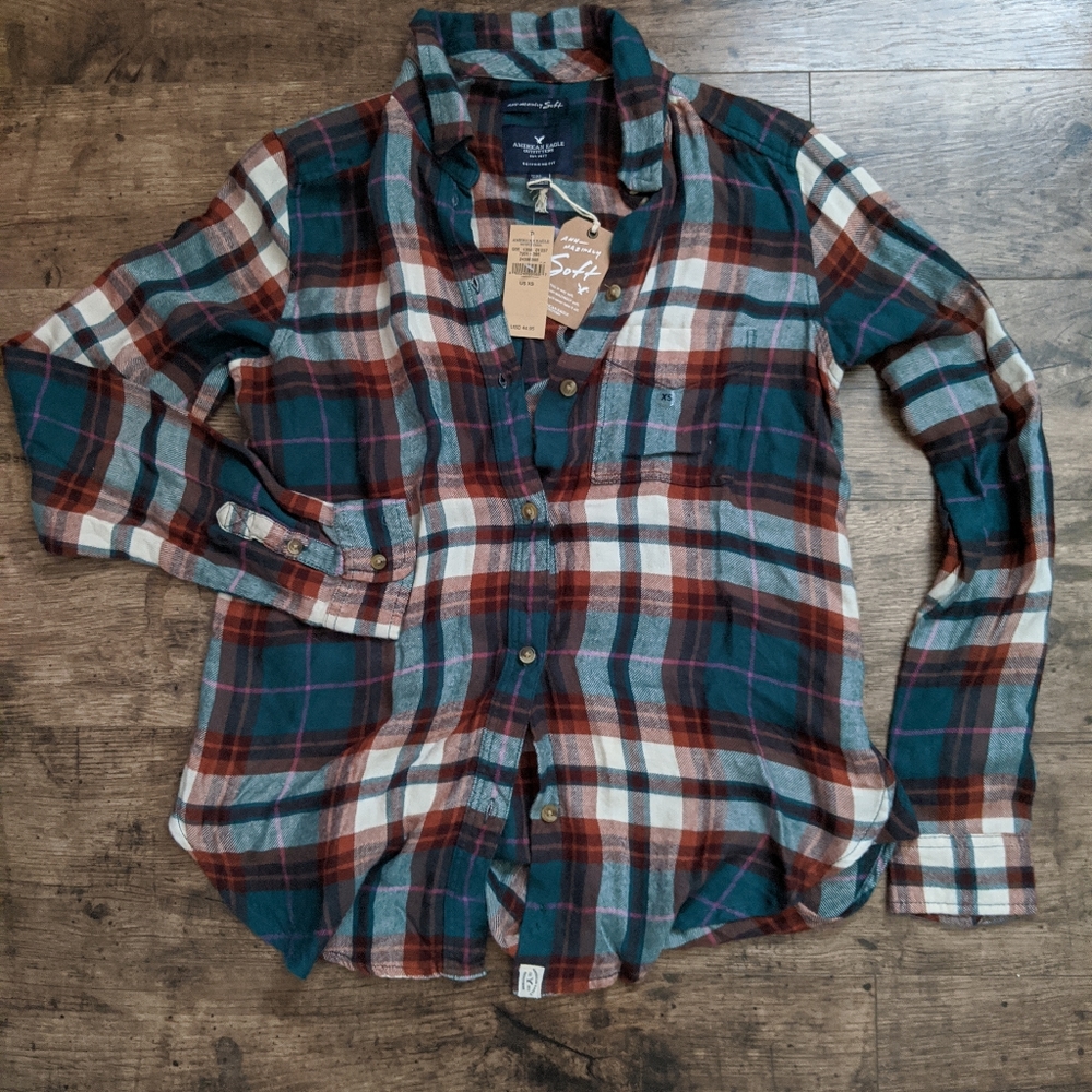 American Eagle AE Soft Boyfriend Plaid Shirt XS